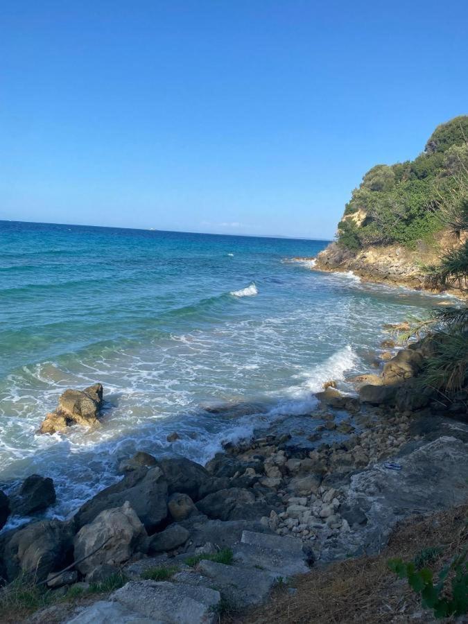Villa Agia Aikaterini Amoudi Exterior foto